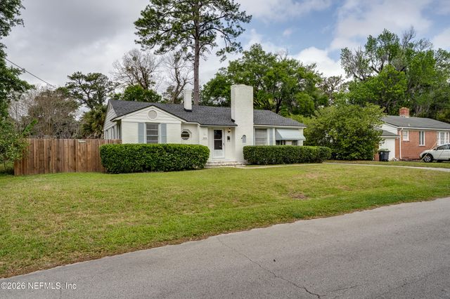 3806 ORLANDO Circle W, Jacksonville, FL 32207