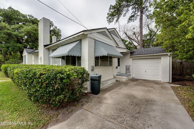 3806 ORLANDO Circle W, Jacksonville, FL 32207