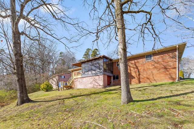 218 Alpine Drive, Rossville, GA 30741