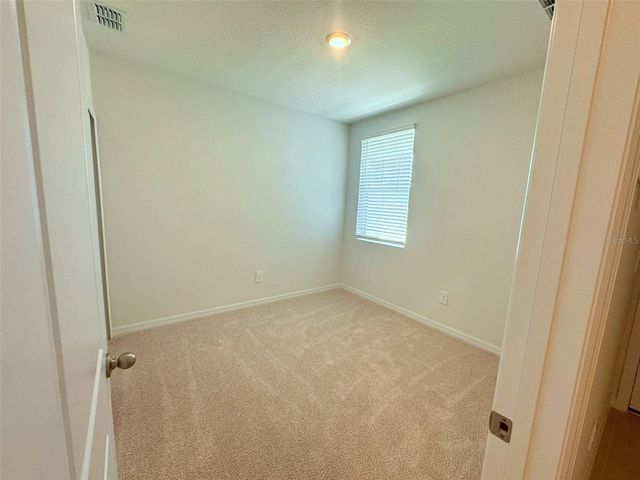 1461 BREKEY WAY, Zephyrhills, FL 33541
