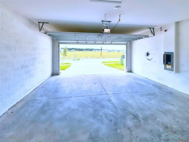 1461 BREKEY WAY, Zephyrhills, FL 33541