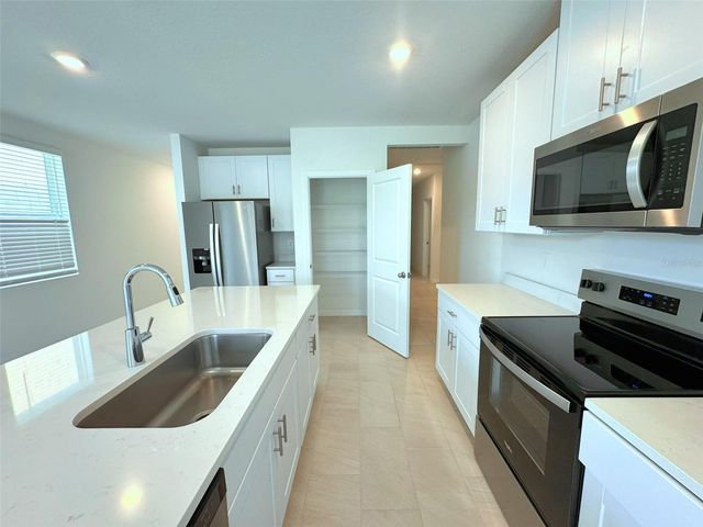 1461 BREKEY WAY, Zephyrhills, FL 33541