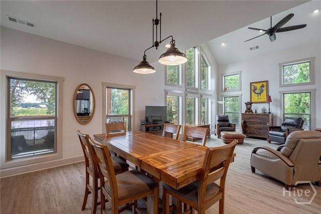 1364 Old Bishop Road, Bishop, GA 30621