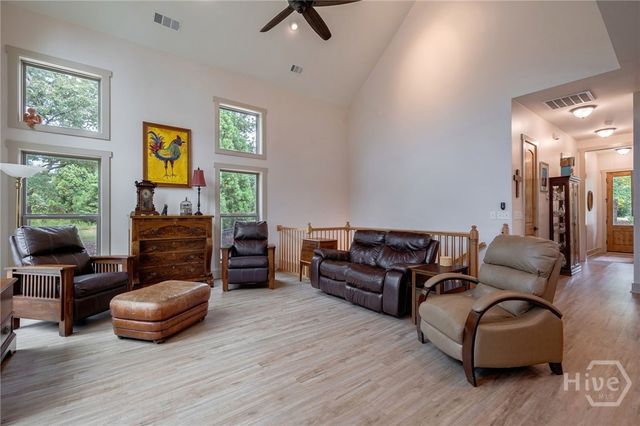 1364 Old Bishop Road, Bishop, GA 30621