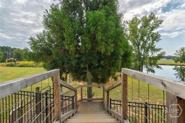 1364 Old Bishop Road, Bishop, GA 30621