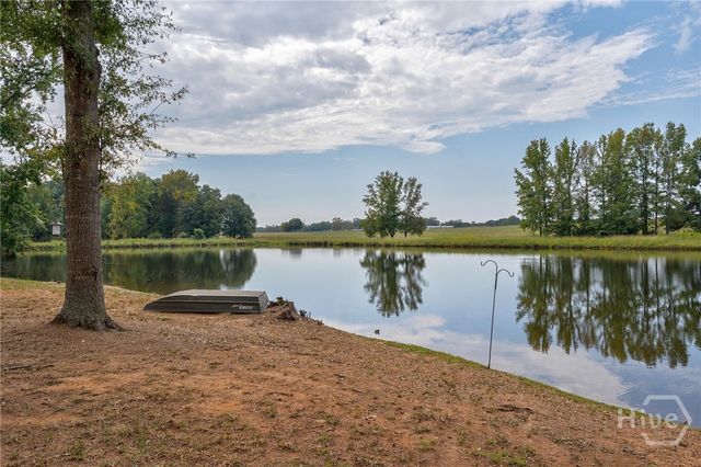 1364 Old Bishop Road, Bishop, GA 30621