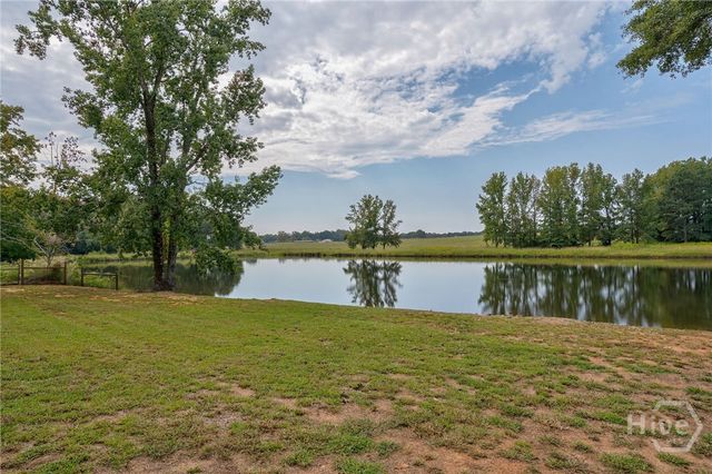 1364 Old Bishop Road, Bishop, GA 30621