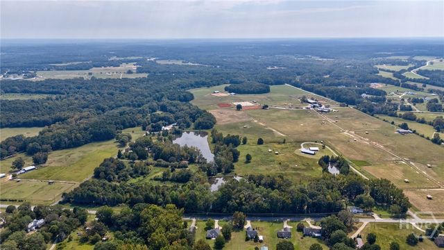 1364 Old Bishop Road, Bishop, GA 30621