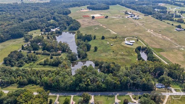 1364 Old Bishop Road, Bishop, GA 30621