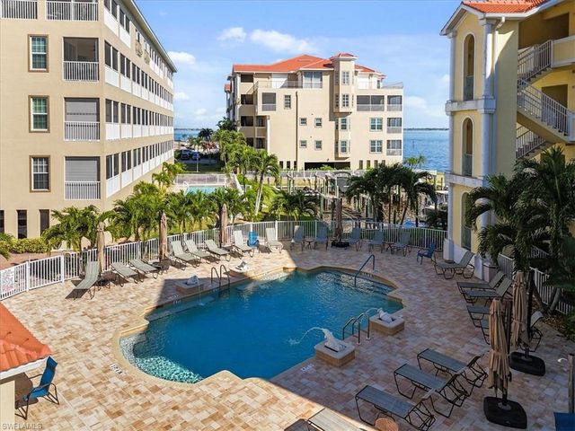 4235 SE 20th PL # C404, Cape Coral, FL 33904