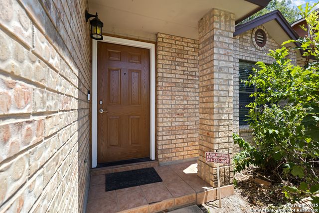 9009 Athens, San Antonio, TX 78251