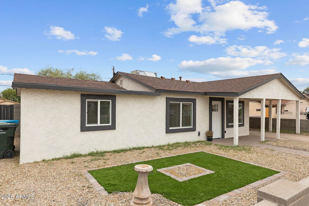 2750 E WIER Avenue, Phoenix, AZ 85040 — photo 2