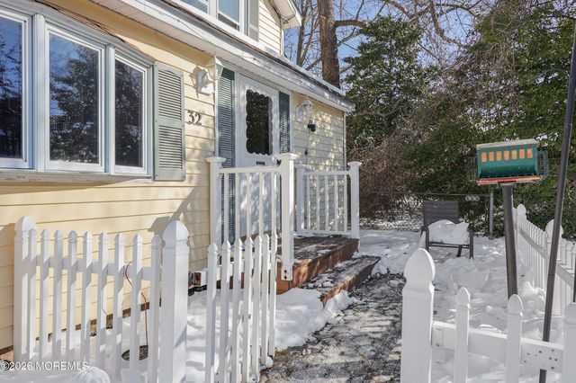 32 Seawood Avenue, Keansburg, NJ 07734