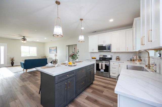 2775 Village Dr, Ione, CA 95640