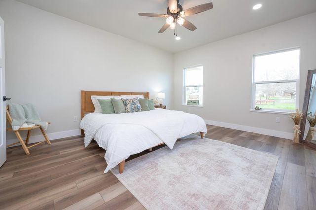 2775 Village Dr, Ione, CA 95640