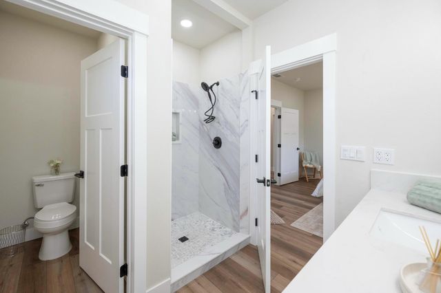 2775 Village Dr, Ione, CA 95640