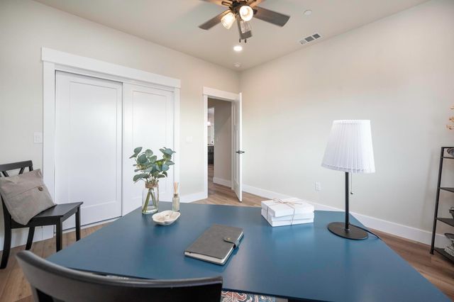 2775 Village Dr, Ione, CA 95640