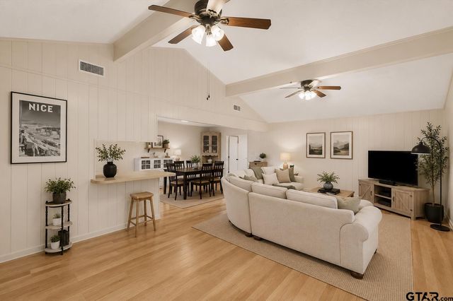 529 Woodside Dr, Hideaway, TX 75771