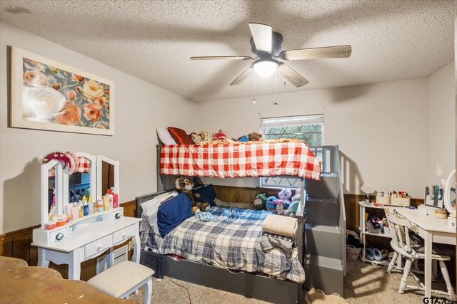 529 Woodside Dr, Hideaway, TX 75771