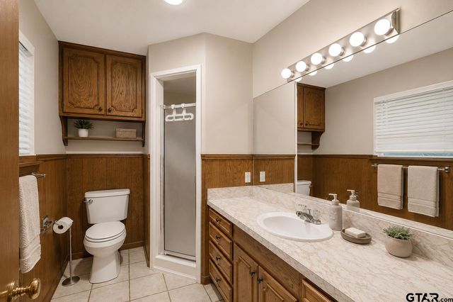 529 Woodside Dr, Hideaway, TX 75771