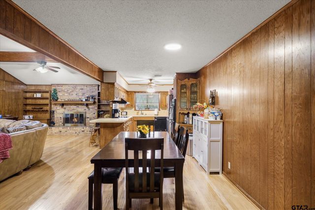 529 Woodside Dr, Hideaway, TX 75771