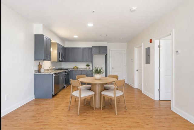 10 Franklin Ave., 105, Revere, MA 02151