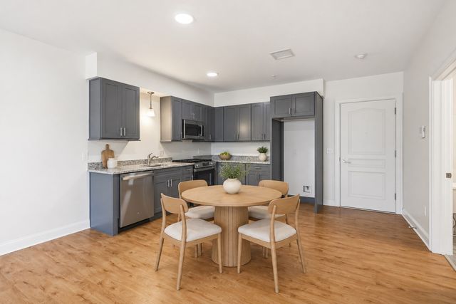 10 Franklin Ave., 105, Revere, MA 02151