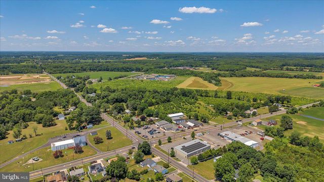 12 N PEMBERTON RD, Pemberton, NJ 08068