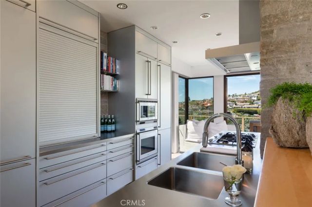 269 Emerald Bay, Laguna Beach, CA 92651