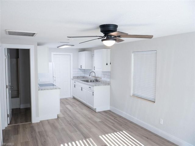 1526 Wood RD, North Fort Myers, FL 33903