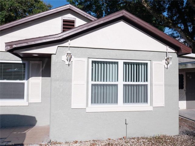 1526 Wood RD, North Fort Myers, FL 33903