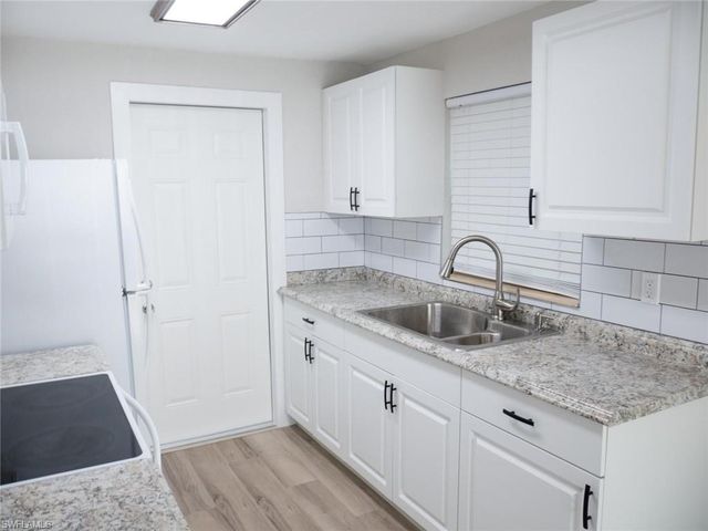 1526 Wood RD, North Fort Myers, FL 33903