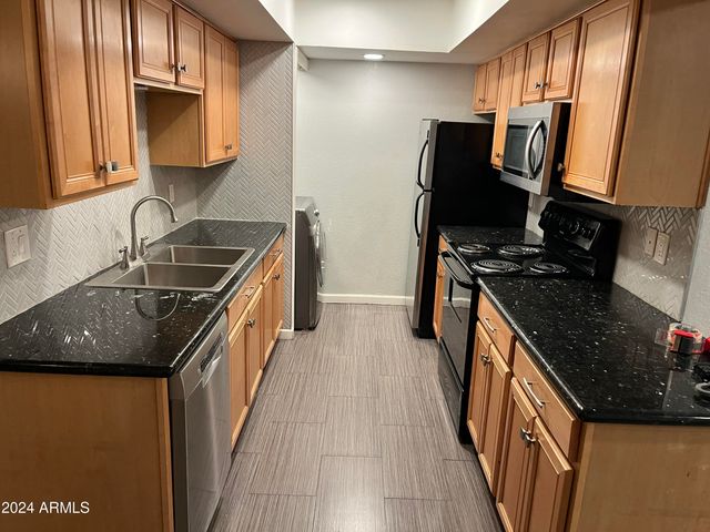 740 W ELM Street 110, Phoenix, AZ 85013