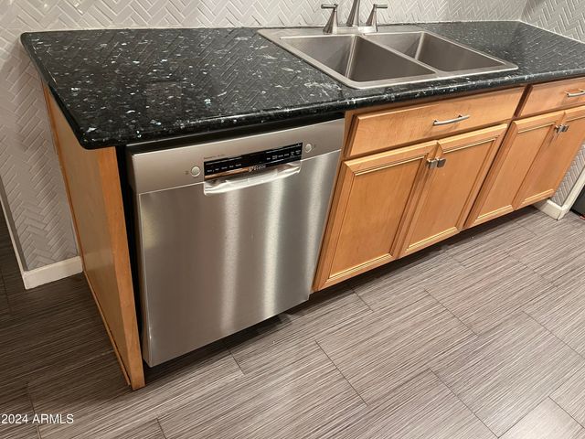 740 W ELM Street 110, Phoenix, AZ 85013