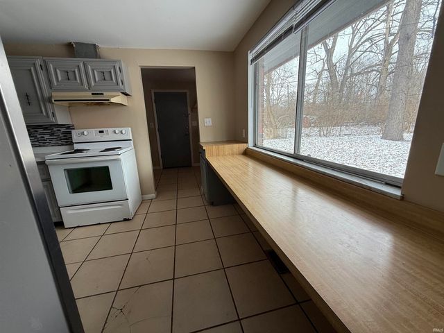 4308 W Burton Drive, Muncie, IN 47304