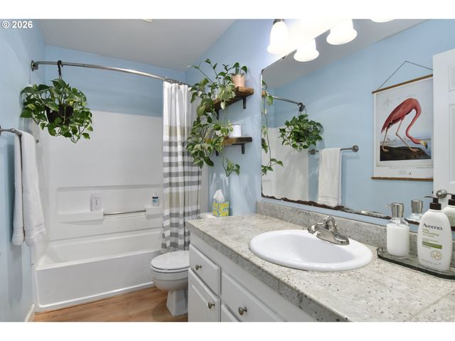 10222 Se TALBERT St, Clackamas, OR 97015