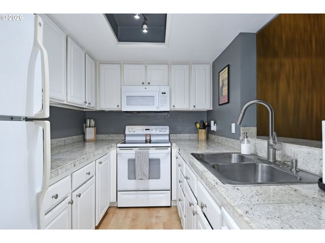 10222 Se TALBERT St, Clackamas, OR 97015