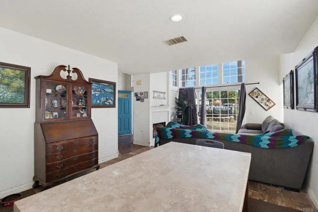 2698 Valencia, Spring Valley, CA 91977