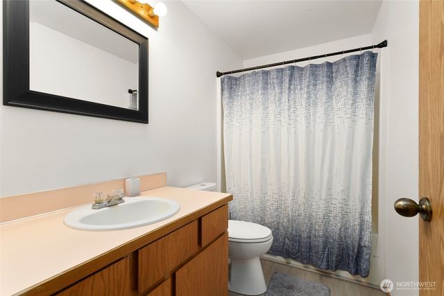22341 Glenview Court SE, Yelm, WA 98597