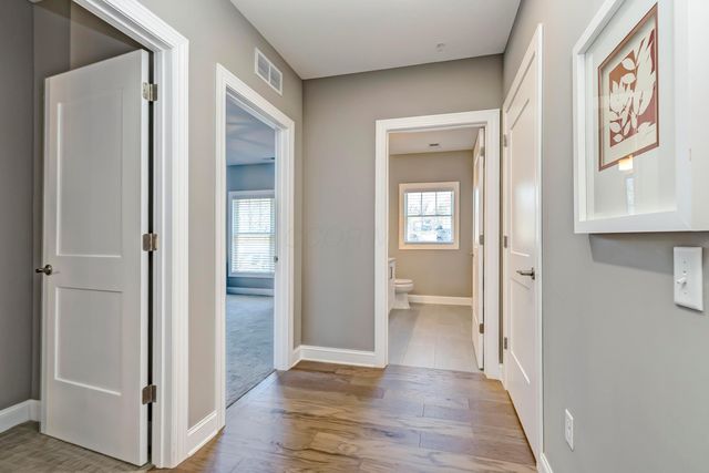 5189 Highpointe Lakes Drive, 8105, Westerville, OH 43081