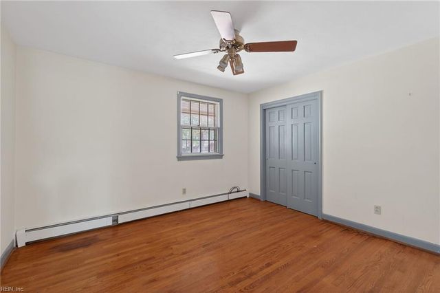 217 Cedar RD, Chesapeake, VA 23322