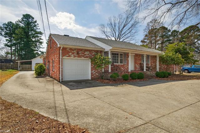 217 Cedar RD, Chesapeake, VA 23322