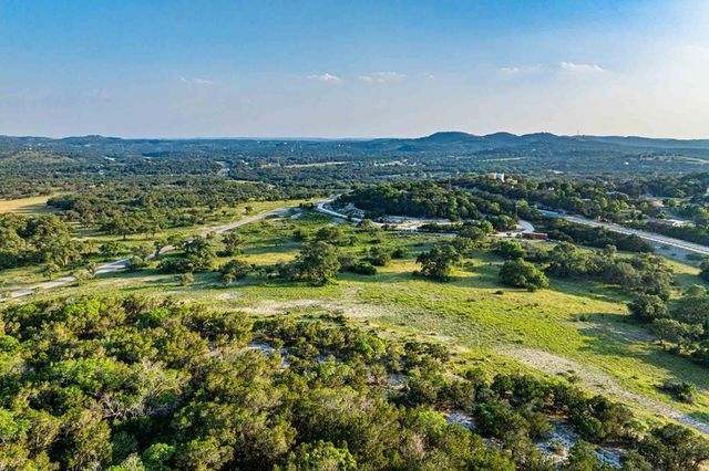38 Seewald Rd, Boerne, TX 78006