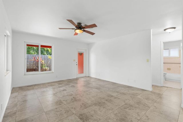 736 - 738 NE 36th Street, Oakland Park, FL 33334