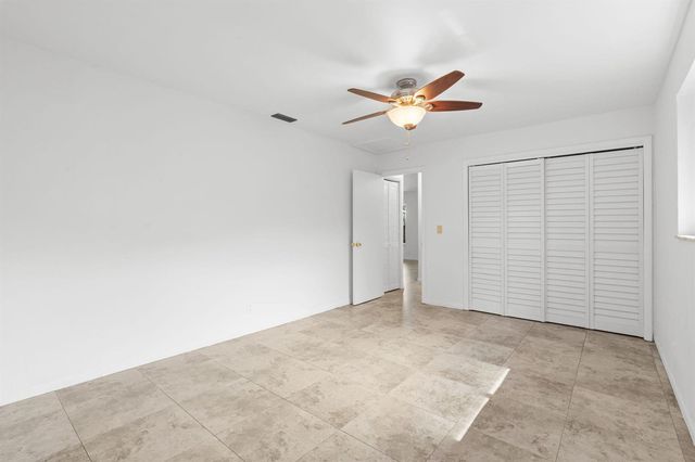 736 - 738 NE 36th Street, Oakland Park, FL 33334