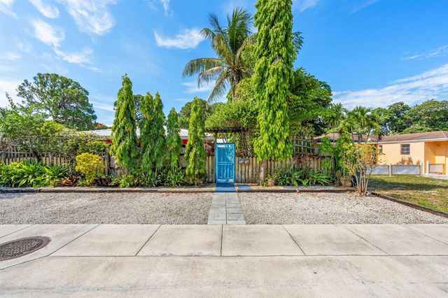 736 - 738 NE 36th Street, Oakland Park, FL 33334