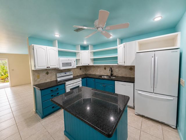 736 - 738 NE 36th Street, Oakland Park, FL 33334