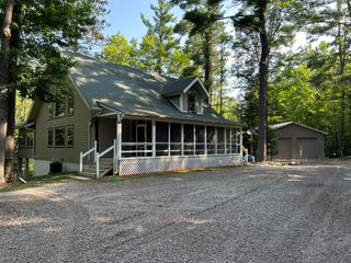 3935 Tara Lane, Grayling, MI 49738