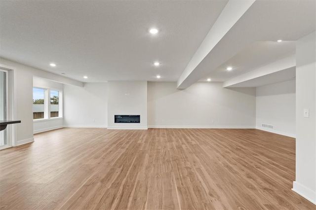 13458 Terrace Park Drive, Parkville, MO 64152