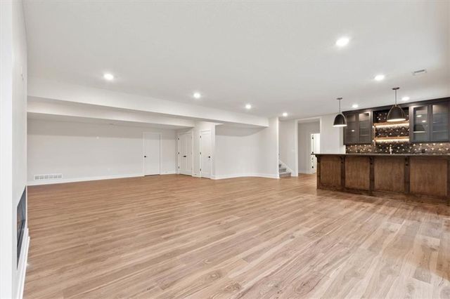 13458 Terrace Park Drive, Parkville, MO 64152